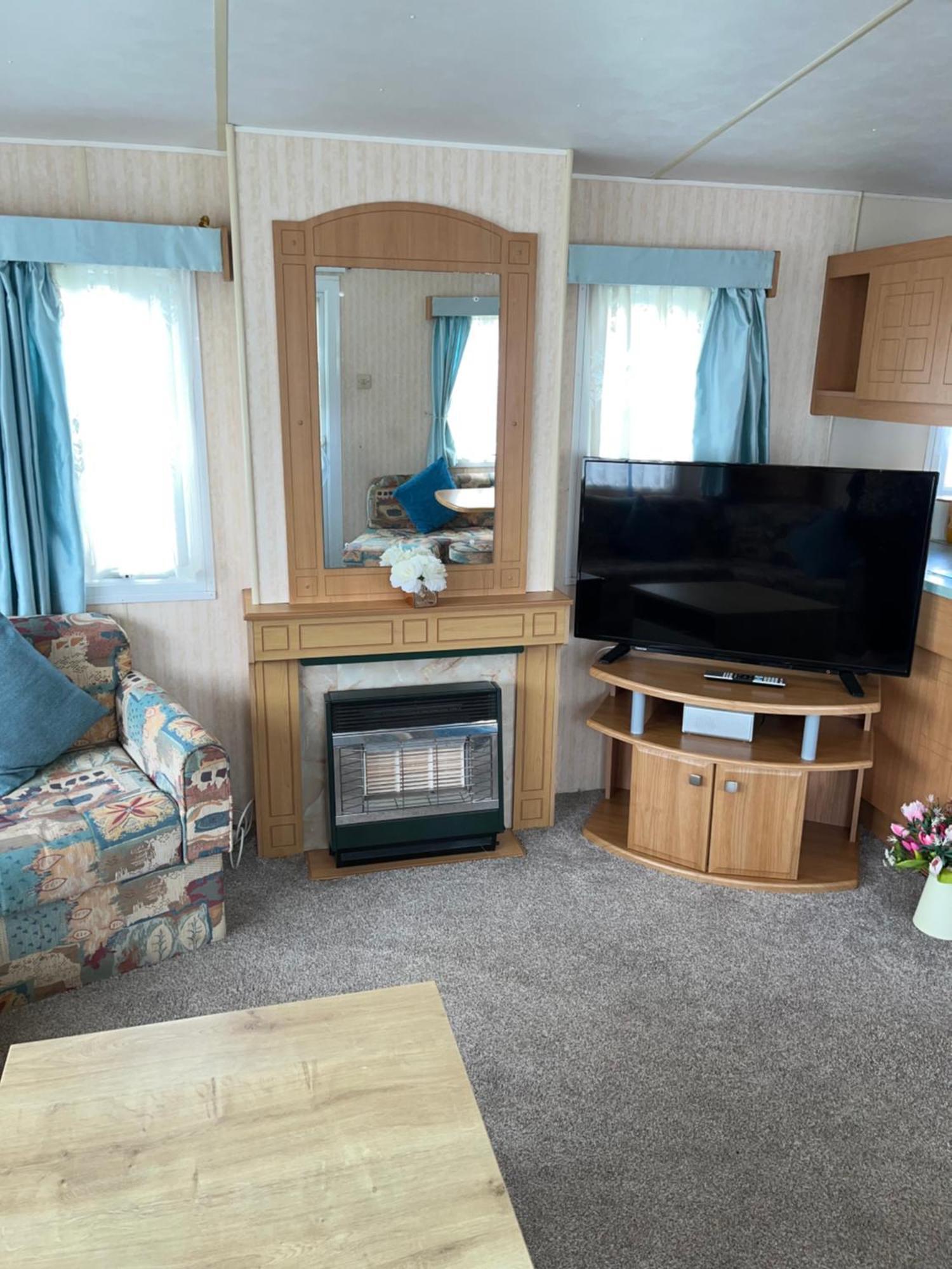 Sealands Highbury Next To Fantasy Island And Beach 8 Berth Beds Made Up For Arrival 英戈尔德梅尔斯 外观 照片